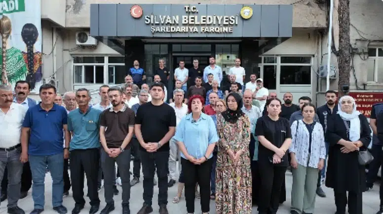 Diyarbakır'da belediyeye organize saldırı: Hukuki girişimlerde bulunuldu