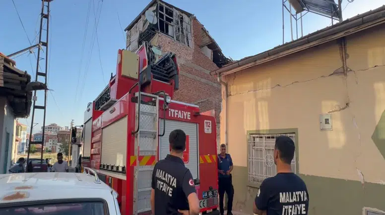 Malatya'daki deprem 5 ilde korku dolu anlar yaşattı: İşte son gelişmeler