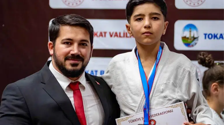 Diyarbakır'a Tokat'tan madalya geldi: 110 sporcu arasında kendini gösterdi