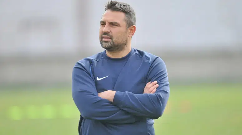 Galatasaray'ın efsane ismi Diyarbekirspor'a geldiği gibi gitti: Yerine gelen isim netleşti