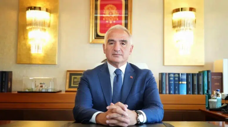 Bakan Ersoy duyurdu: Diyarbakır Çayönü Tepesi'nde 9 bin yıllık işçilik ortaya çıkarıldı