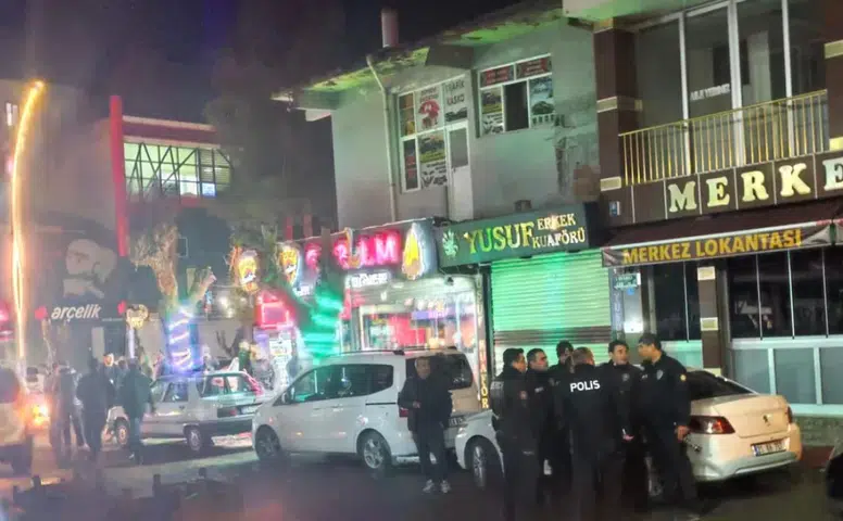 Diyarbakır’da taksi durağında bıçaklı kavga! 1 yaralı