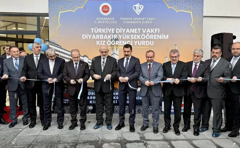 Diyarbakır'a yeni kız öğrenci yurdu: Kapısı törenle açıldı