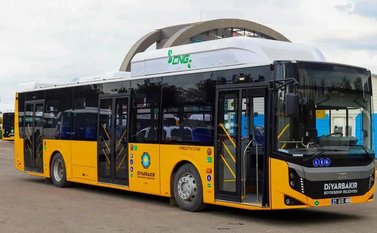 Diyarbakır'da hastaneye ulaşım kolaylaştı: Yeni otobüs hattı devrede