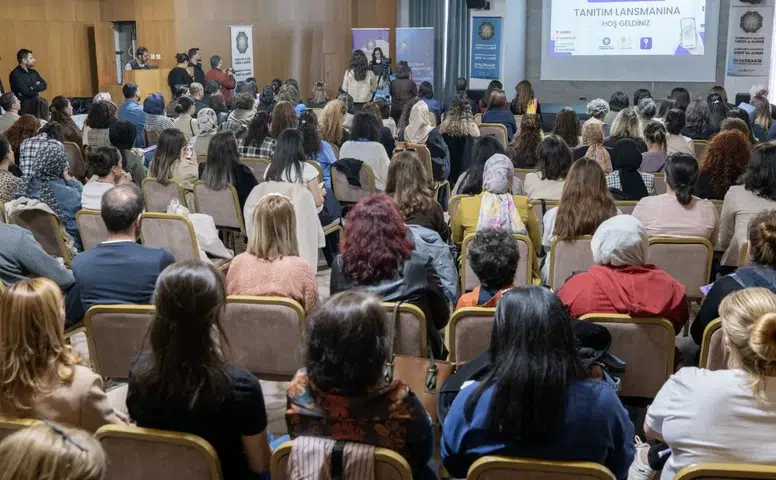 Diyarbakır'da kadınlar için risk haritalama platformu: Jinmap hizmete sunuldu