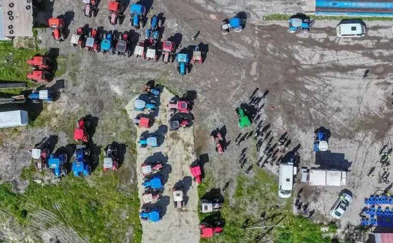 Diyarbakır'da mobil istasyon kolaylığı: Traktör muayenesi çiftçinin ayağına gitti