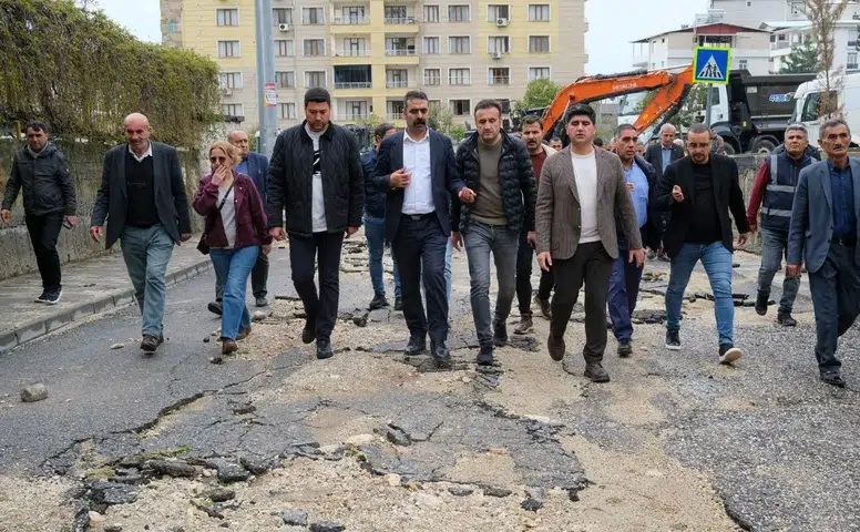 Eşbaşkan Hatun selin vurduğu Silvan'da altyapı mesajı verdi