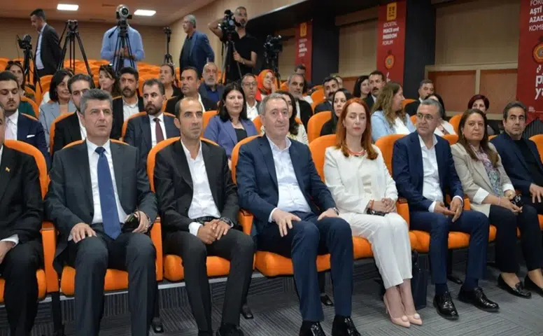 Bakırhan'dan önemli mesaj: Onurlu barışın yolu Diyarbakır’dan geçer