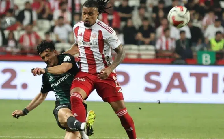 Amedspor Antalyaspor'un yıldızına kanca attı: Bonservissiz gelecek