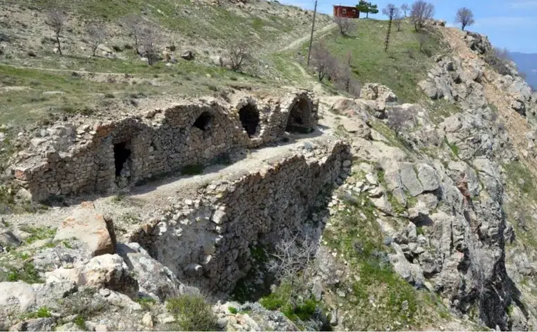 Diyarbakır'ın turizm umudu Makam Dağı'nda bakımsızlık isyanı: Su yok, yol bozuk