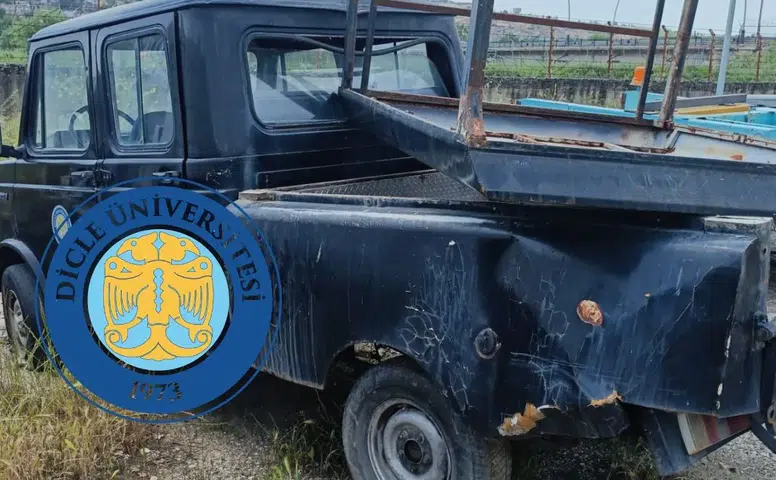 Diyarbakır'da Dicle nehri kenarına kimyasal atık bırakıldığı iddiasına üniversiteden yalanlama