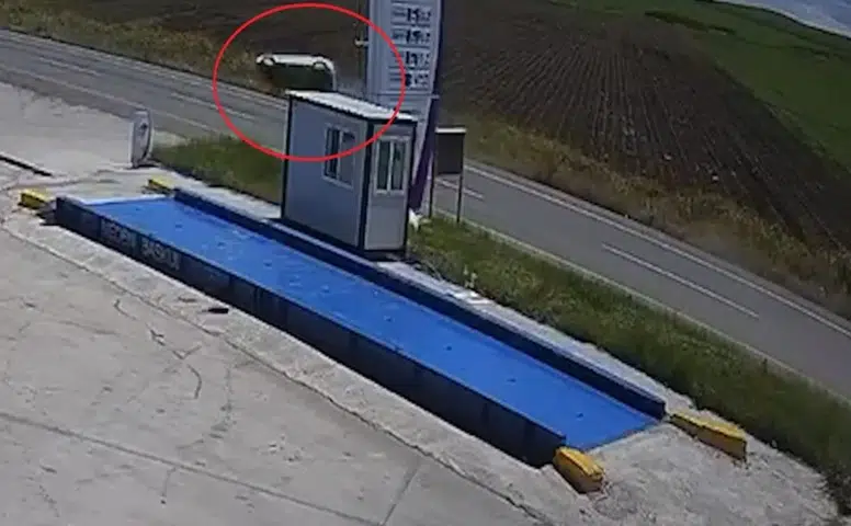 Diyarbakır'daki feci kazada aynı aileden 4 kişi yaralandı
