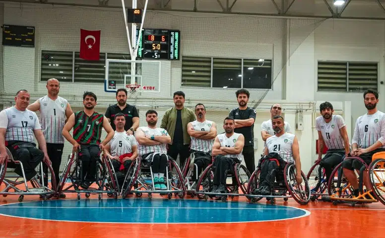 Diyarbakır'ı Süper Lig'de Amedspor'un iki takımı temsil edecek