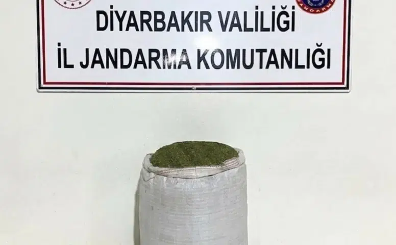 Diyarbakır'da kilolarca esrar ele geçirildi: 18 şüpheliye işlem yapıldı