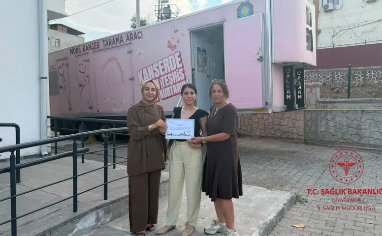 Diyarbakır'da kadın ve erkeklere ücretsiz kanser taraması: Mobil araç devrede