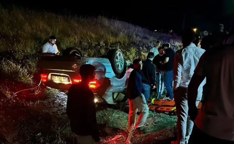 Bingöl-Diyarbakır yolunda feci kaza: Otomobil takla attı, yaralı var
