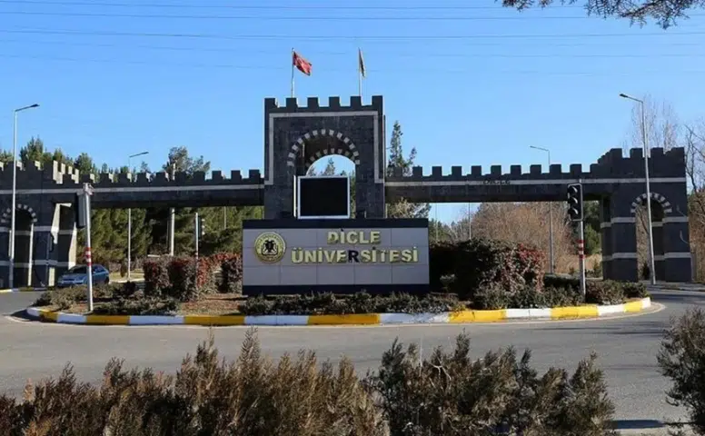 Dicle Üniversitesi'nden öğrencilere büyük fırsat: Son tarihi kaçırmayın