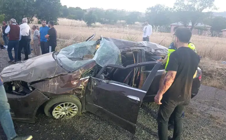 Diyarbakır Kulp’ta feci kaza Takla atan otomobildeki anne ile 3 yaşındaki oğlu can verdi