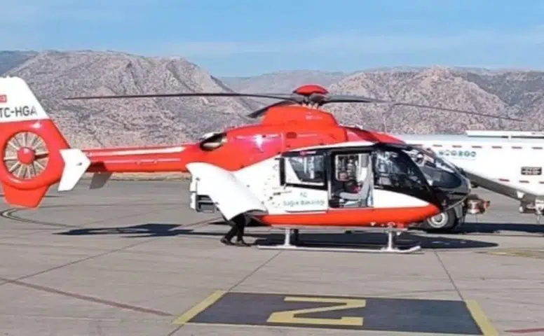 Şırnak'taki kadın ambulans helikopterle Diyarbakır'a getirildi: Hemen tedaviye alındı
