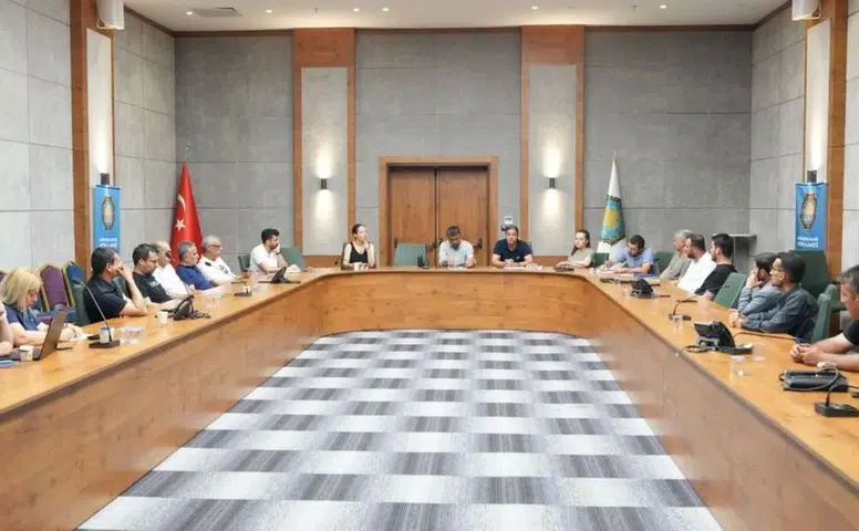 Diyarbakır'da 11 ilçe bir masanın etrafında toplandı: Hayati konu ele alındı