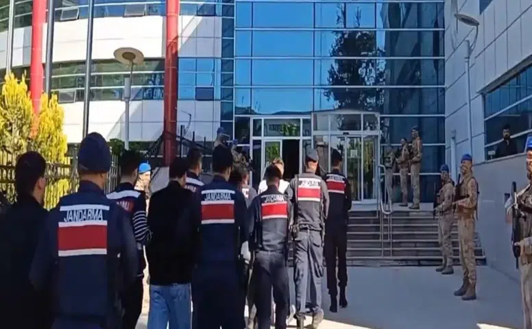 Diyarbakır dahil 34 ilde 4.8 milyar TL'lik operasyon: 159 kişi cezaevine konuldu