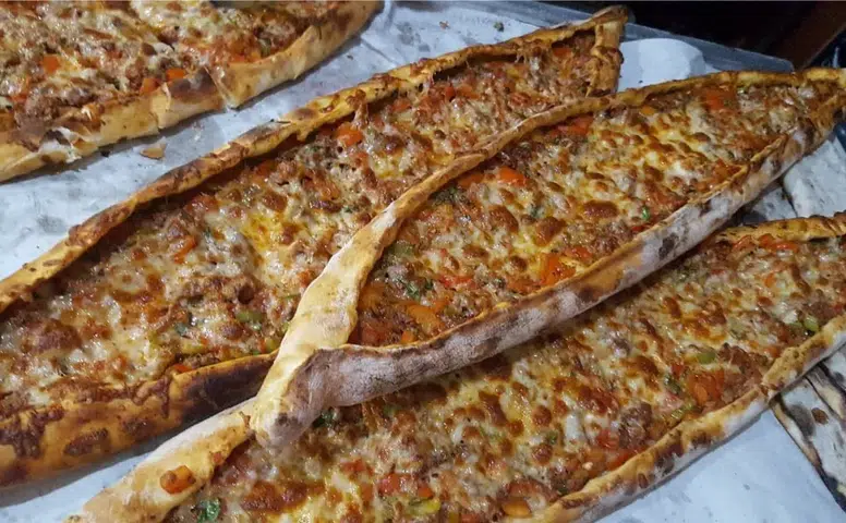 Diyarbakır'da iki gıda firmasını Bakanlık ifşa etti: Pide harcı ve kebaptan bakın ne çıktı!