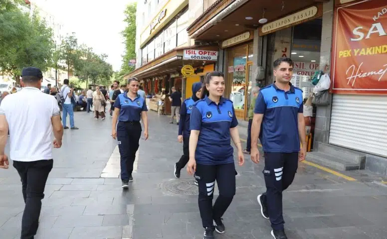Diyarbakır'da kaldırımlar gerçek sahiplerine kaldı: Denetimler meyvesini verdi