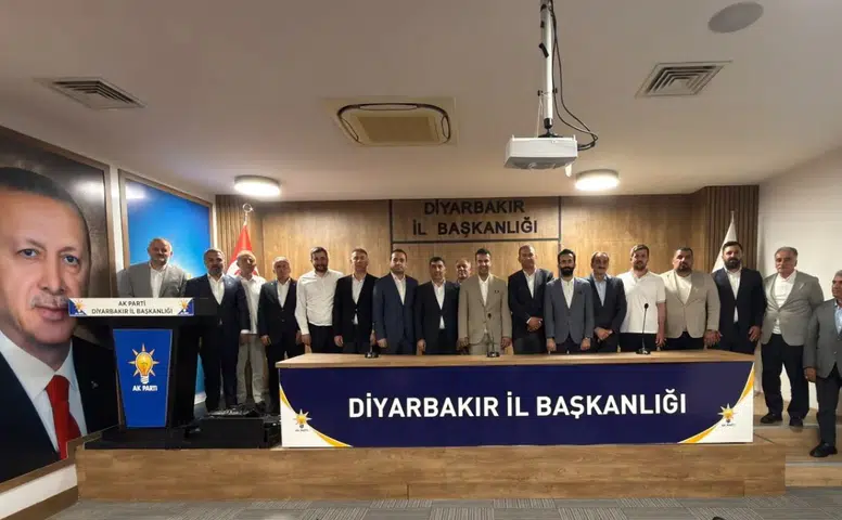 AK Parti Diyarbakır'da 17 başkan bir araya geldi: Talepler tek tek not alındı