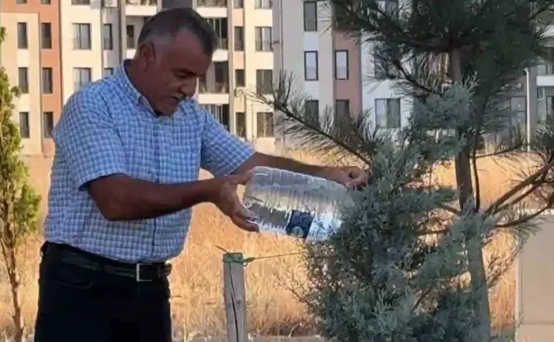Bağlar'ın Oğlaklı Mahallesi'nde çöp ve bakımsızlık isyanı Vatandaşlar çözüm bekliyor