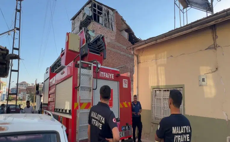 Malatya'daki deprem 5 ilde korku dolu anlar yaşattı: İşte son gelişmeler
