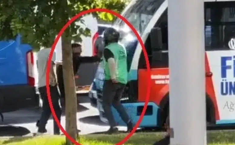 Diyarbakır'da trafikte kasklı saldırı Kayapınar'daki o anlar kameralara yansıdı