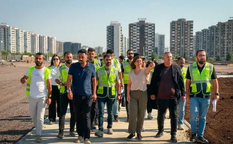 Diyarbakır'a iki dev park geliyor: Eşbaşkan Bucak yapımı süren yaşam alanlarını inceledi