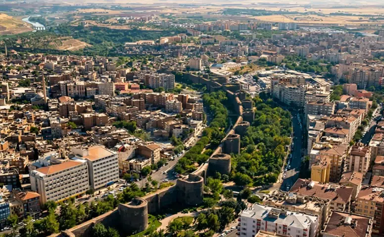 Diyarbakır'da termometreler aşağı inmiyor: Bunaltıcı sıcaklar etkili olacak