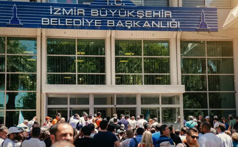 İzmir Büyükşehir Belediyesi'ne yapılan operasyon Diyarbakır'a sıçradı