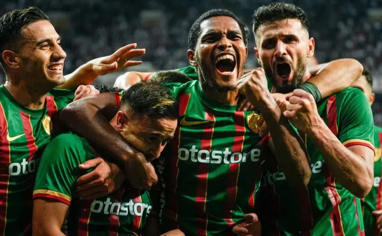 Süper Lig'de 33 hafta sonra lider değişti, Amedspor ilk haftadan zirveye kuruldu