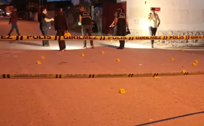Sakarya'da Diyarbakırlı işçiler arasında kanlı kavga: Fındık tarlasında bıçaklı saldırı, yaralı var
