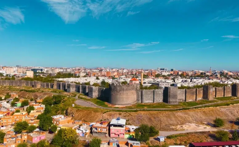 Diyarbakır'da sıcaklık mevsim normallerinin altına indi: İşte ilçelerde hava durumu