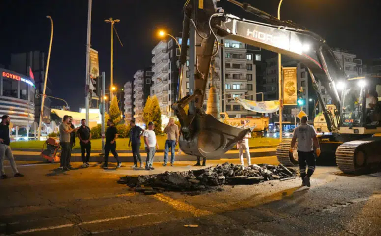DİSKİ'den Yenihal Kavşağı'nda kritik altyapı çalışması: Trafik düzenlemesi yapıldı