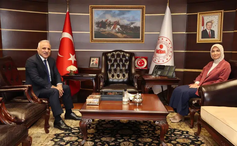 Diyarbakır Valisi Zorluoğlu'ndan Ankara'da kritik ziyaret: Bakan yardımcısıyla görüştü