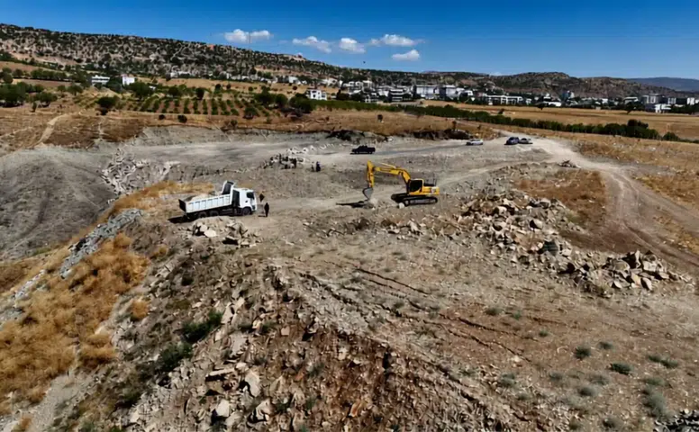 Dicle'de 15 yıllık çöp kabusu sona erdi: Eskiden koku yayıyordu, şimdi nefes aldıracak