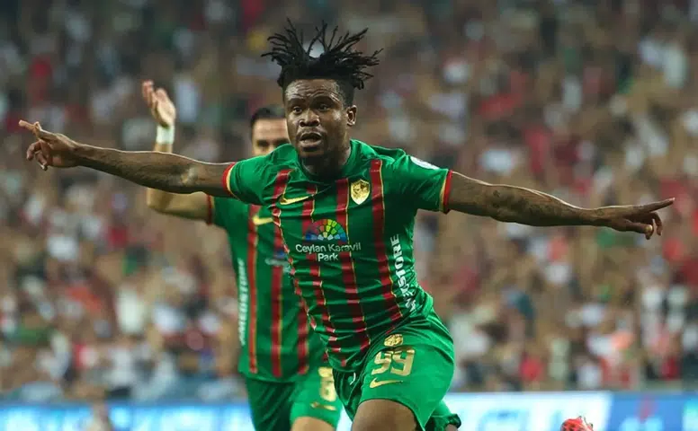 Amedspor'un gol makinesi Orban durdurulamıyor: Krallıkta zirveyi paylaşıyor