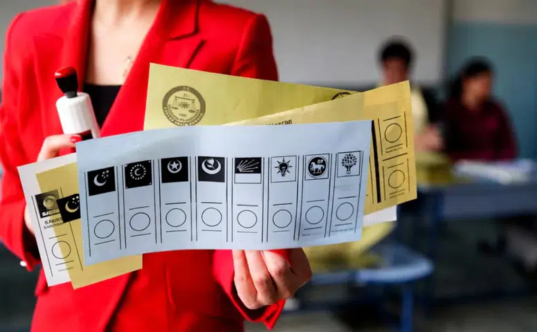 Diyarbakır'da son seçim anketinde dikkat çeken sonuçlar: Hangi parti ne kadar oy alıyor?