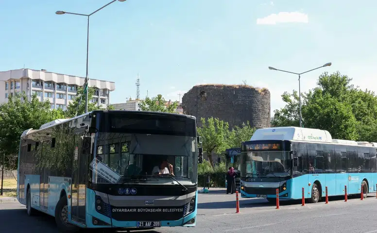 Diyarbakır'da toplu taşımaya yeni düzenleme: İki hatla ilgili önemli değişiklik yapıldı