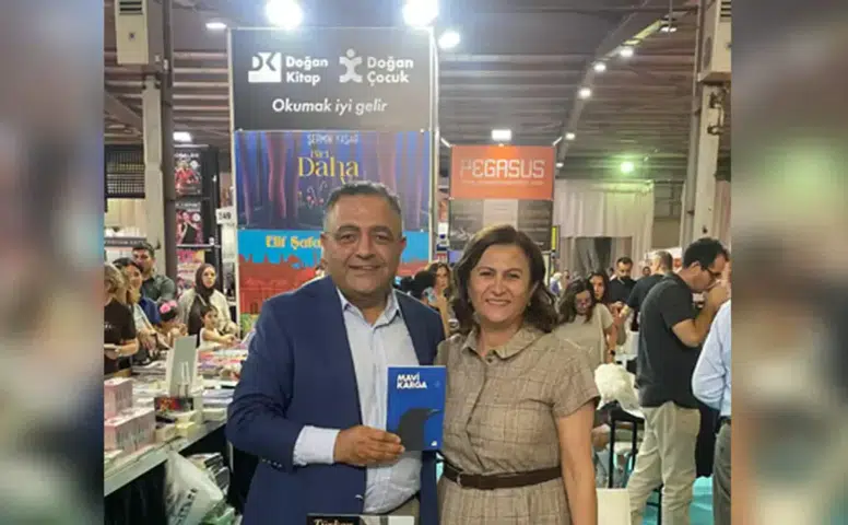 Sezgin Tanrıkulu ve Türkan Elçi Diyarbakır Kitap Fuarı'nda buluştu
