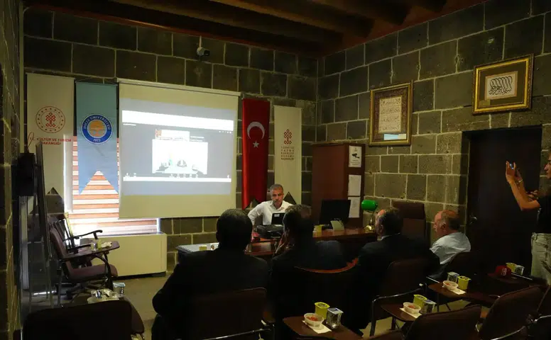 Filistin’de uzaktan eğitim de aksıyor: Diyarbakır’a bağlanıp anlattı