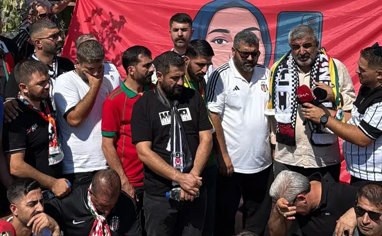 Amedspor ve Beşiktaş taraftarından dostluk örneği: Rojin Kabaiş'in mezarını ziyaret ettiler