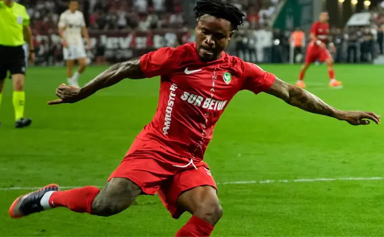 Amedspor'un yıldızı Gift Orban'ın Başakşehir aşkı: Gent'ten sonra ikinci kez hat-trick yaptı