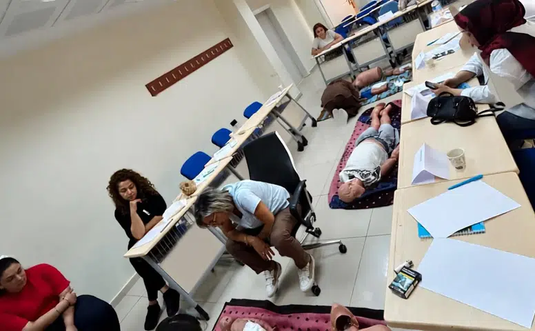 Dicle Üniversitesi'nde hayat kurtaran eğitim: Diyarbakır ve çevre illerden ilgi büyük
