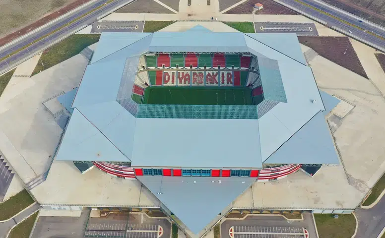 Amedspor Diyarbakır Stadı'nı büyütmek için adım attı: İstişare Kurulu Başkanı Aktepe duyurdu