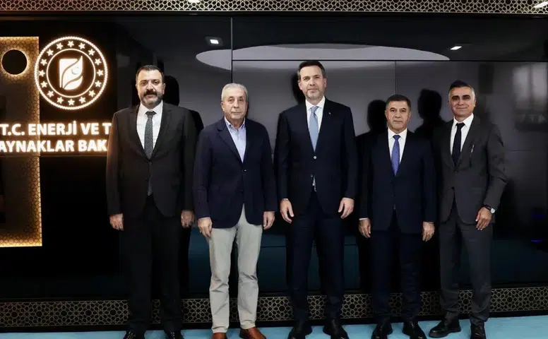 Diyarbakır iş dünyasından Ankara çıkarması: Enerji Bakanı Bayraktar ile görüştüler